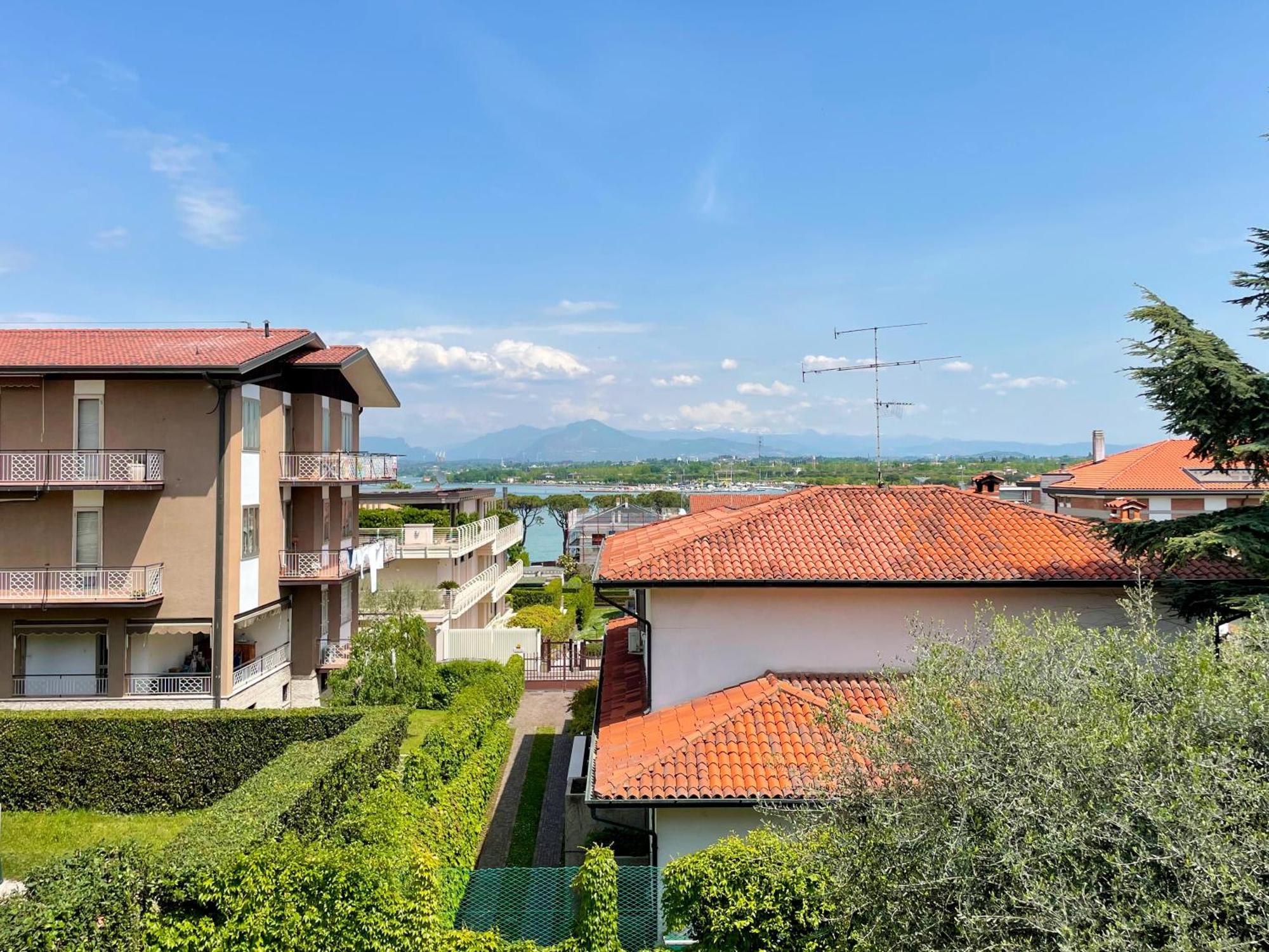 Villa 70 Peschiera del Garda Luaran gambar