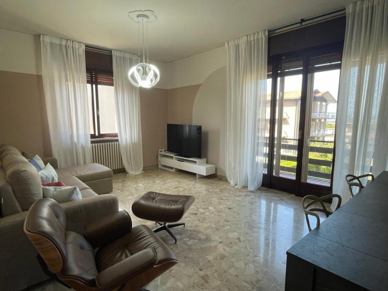 Villa 70 Peschiera del Garda Luaran gambar