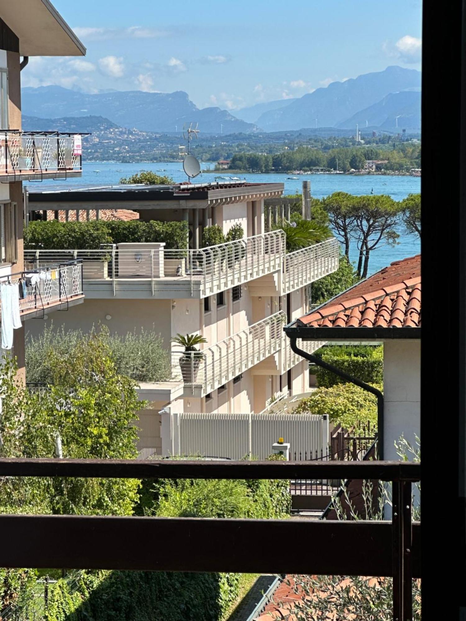Villa 70 Peschiera del Garda Luaran gambar