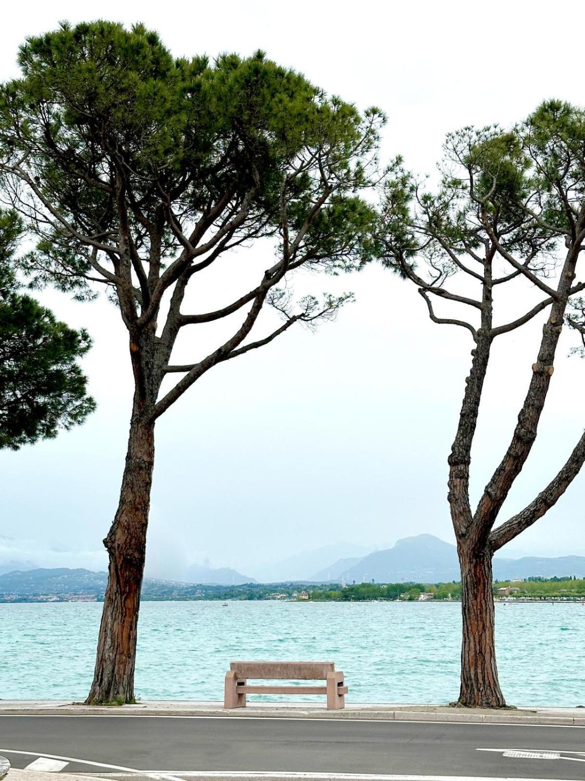 Villa 70 Peschiera del Garda Luaran gambar