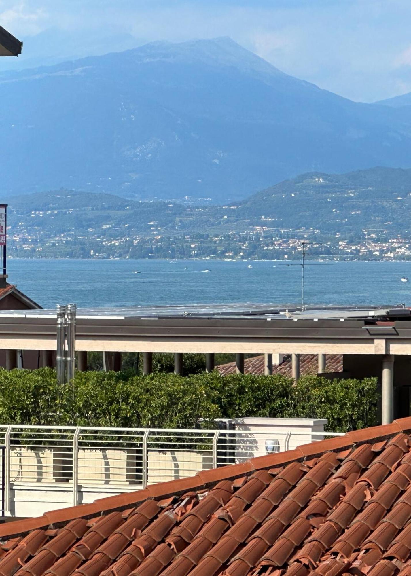 Villa 70 Peschiera del Garda Luaran gambar